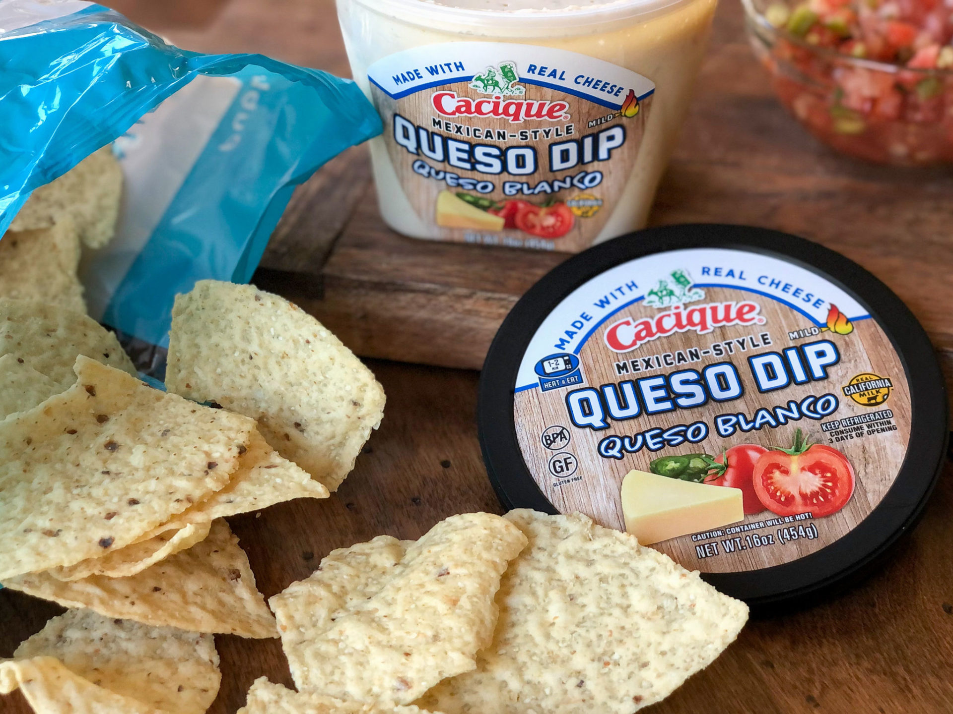 Cacique Queso Dip Just $2.50 At Kroger