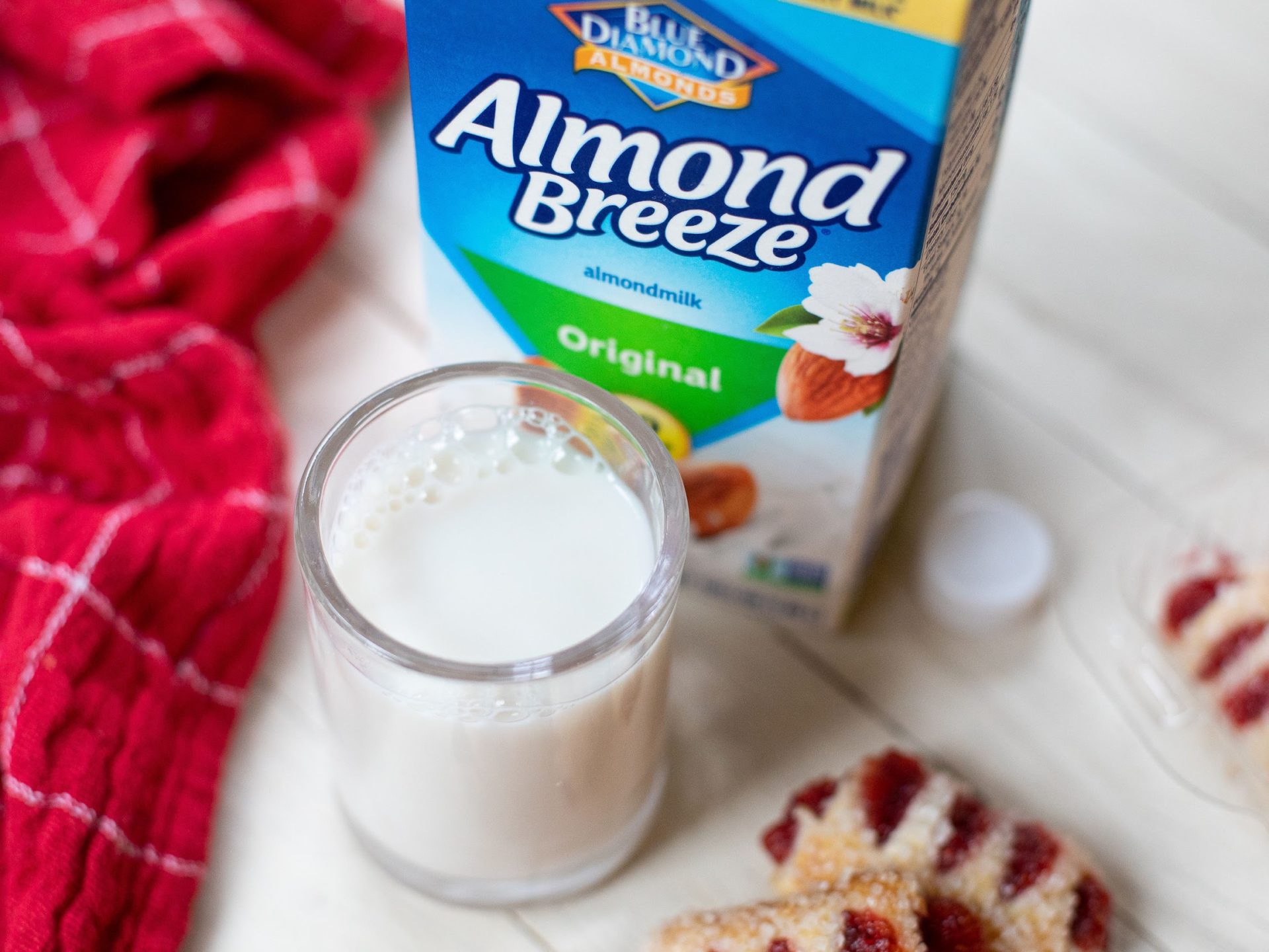 Almond Breeze Almond Milk Just $1.49 At Kroger