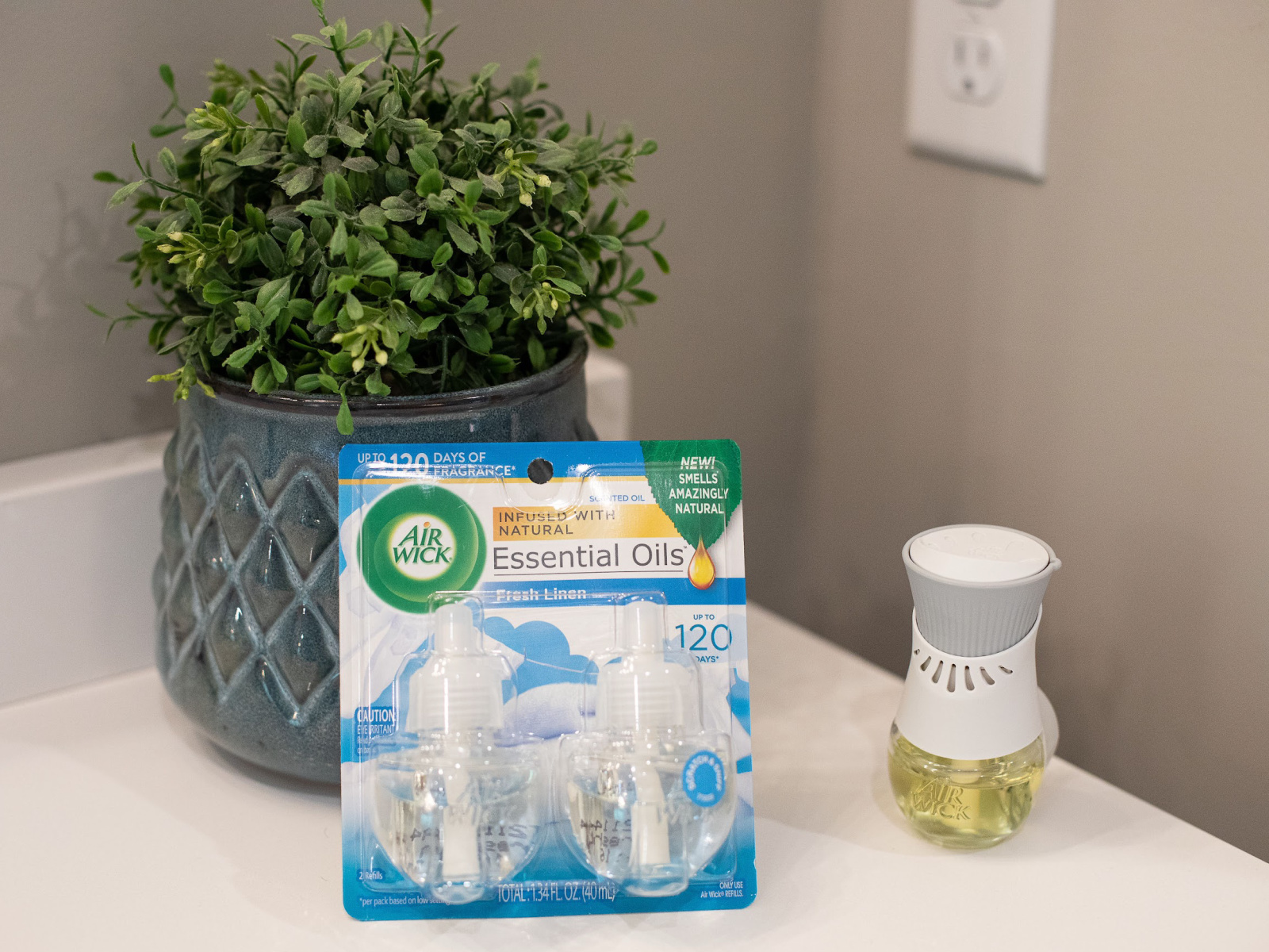 Air Wick Scented Oil Refills 2-Pack As Low As $1.49 At Kroger (Regular Price $6.99)