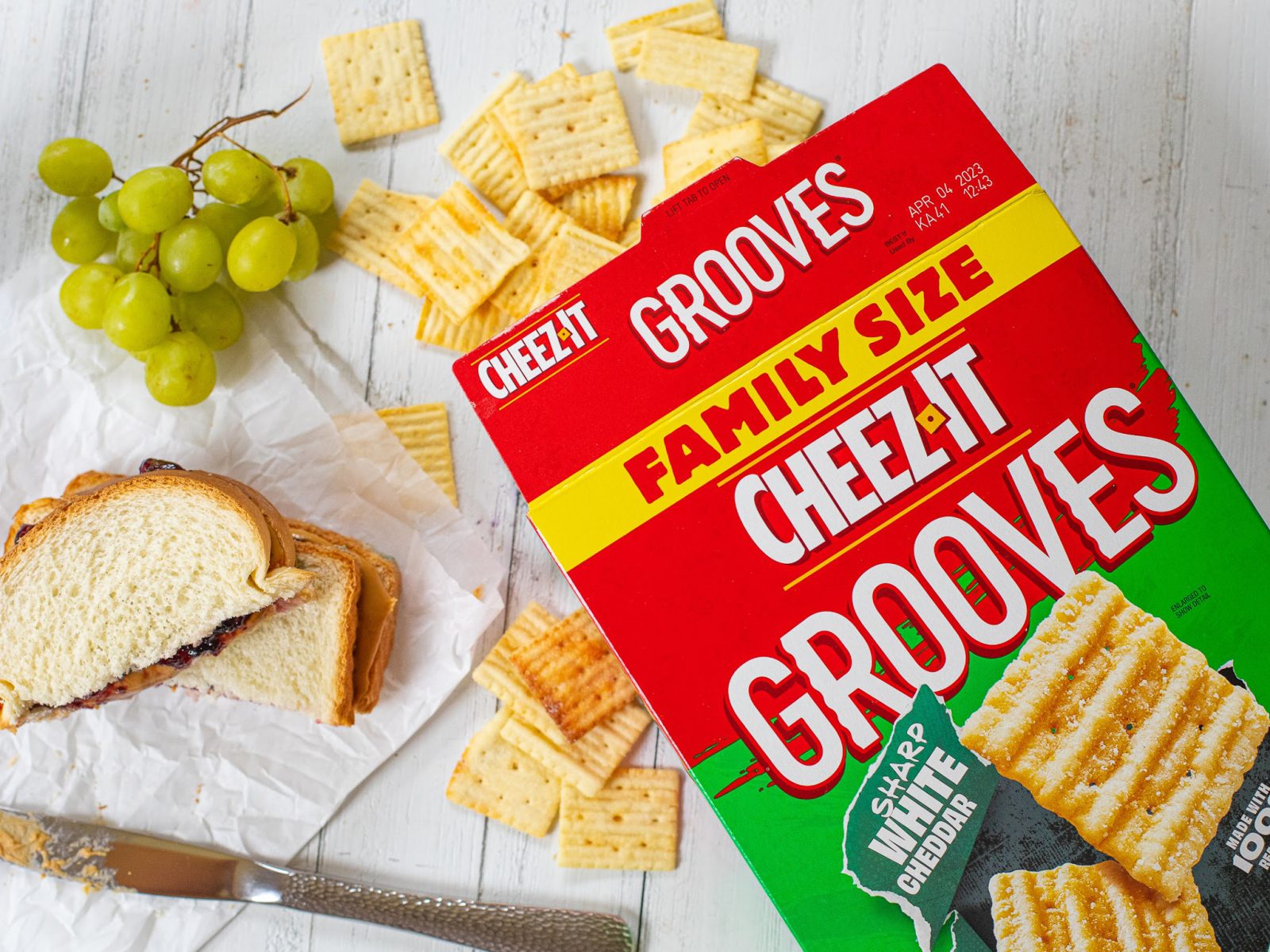 Family Size Cheez-It Grooves As Low As $2.99 At Kroger