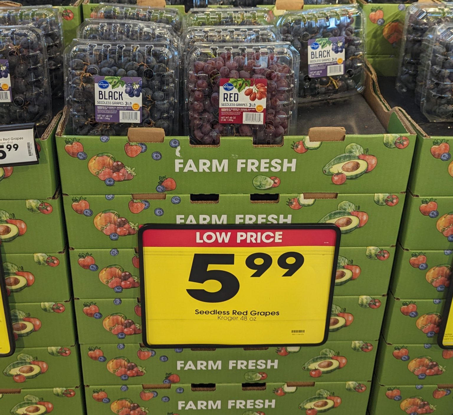 Red, White, or Black Seedless Grapes Just 3.99 Per Container At Kroger