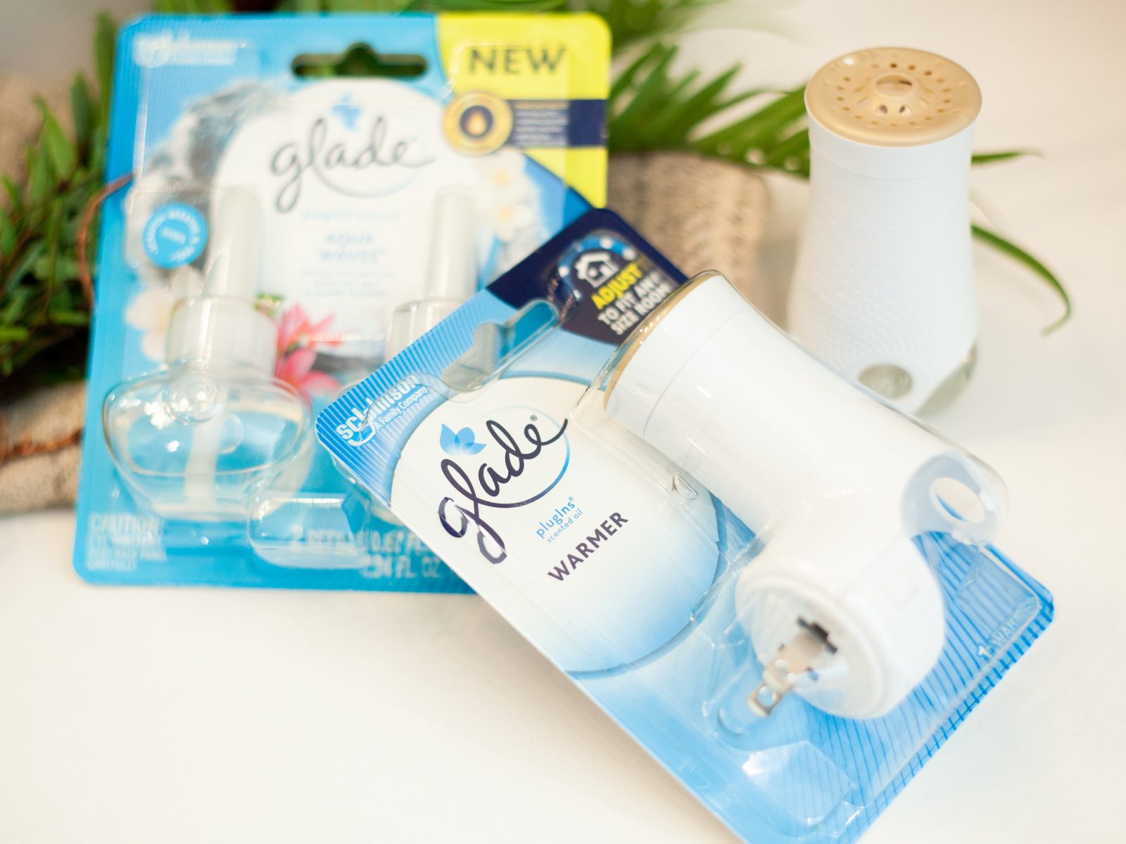 Glade Plug-Ins Scented Oil Warmer Just 21¢ At Kroger