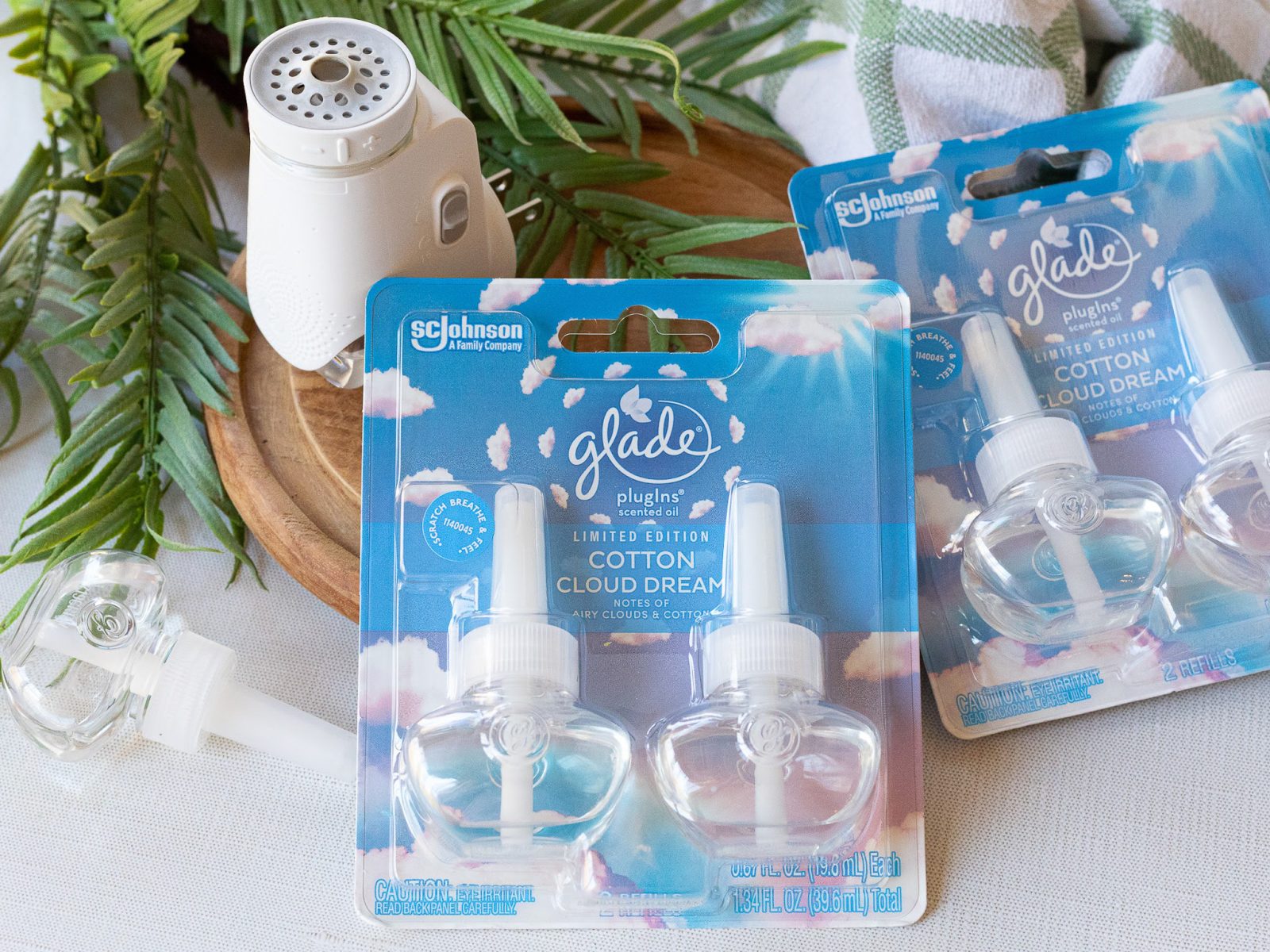 Glade PlugIns Scented Oil Refills Just $3.99 At Kroger (Regular Price $7.49)