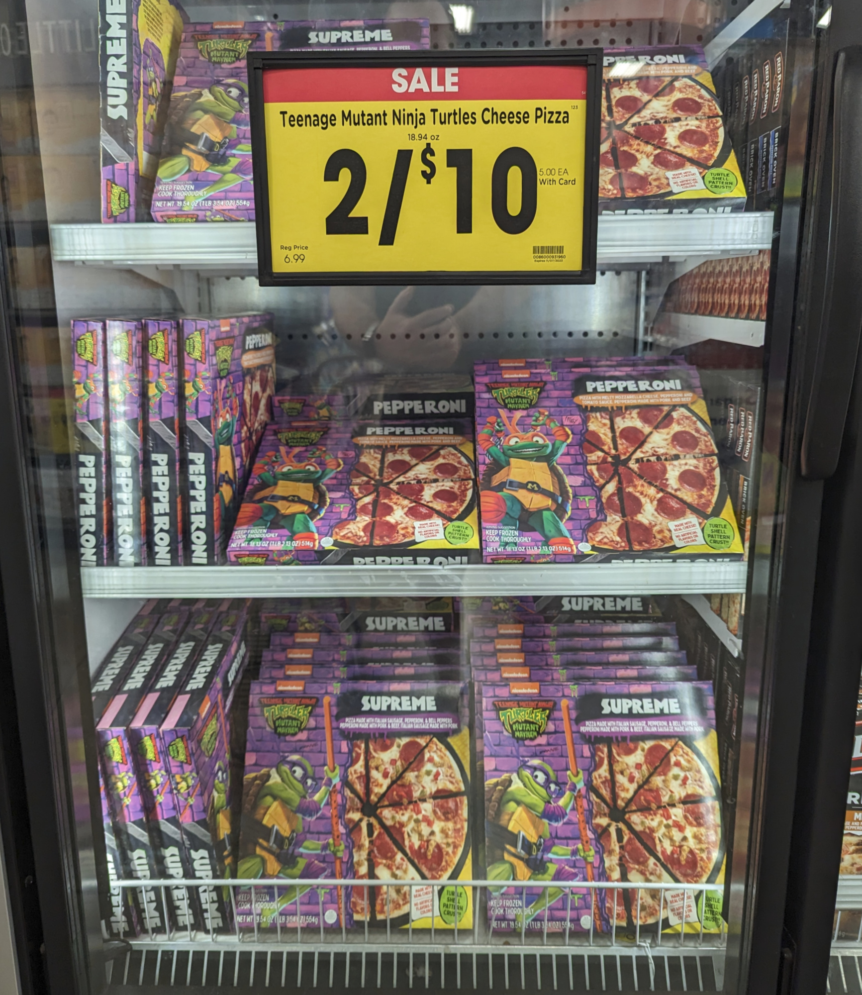 Teenage Mutant Ninja Turtles Sausage & Pepperoni Pizza, 18.93 oz - Kroger